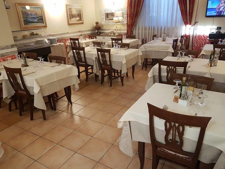 Hotel Sicilia Milano Exteriör bild
